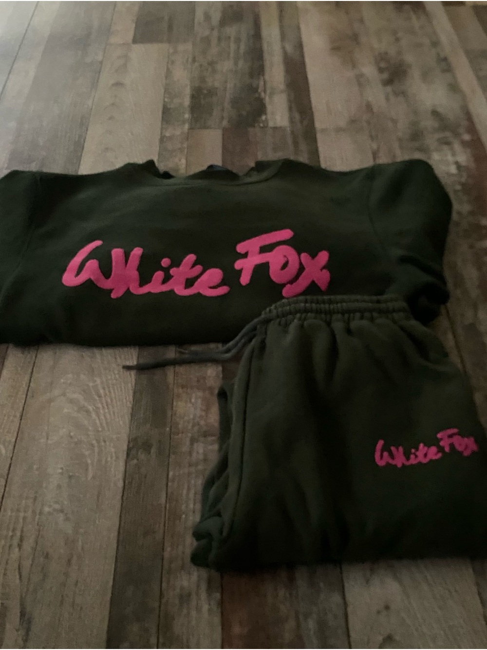White Fox Boutique Olive Green Crewneck Sweater with Hot Pink Logo - Picture 2 of 4